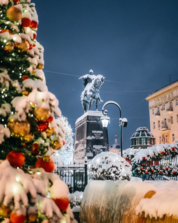 Памятник Юрию Долгорукому на Тверской улице