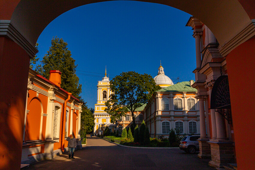 Александра-Невская-Лавра