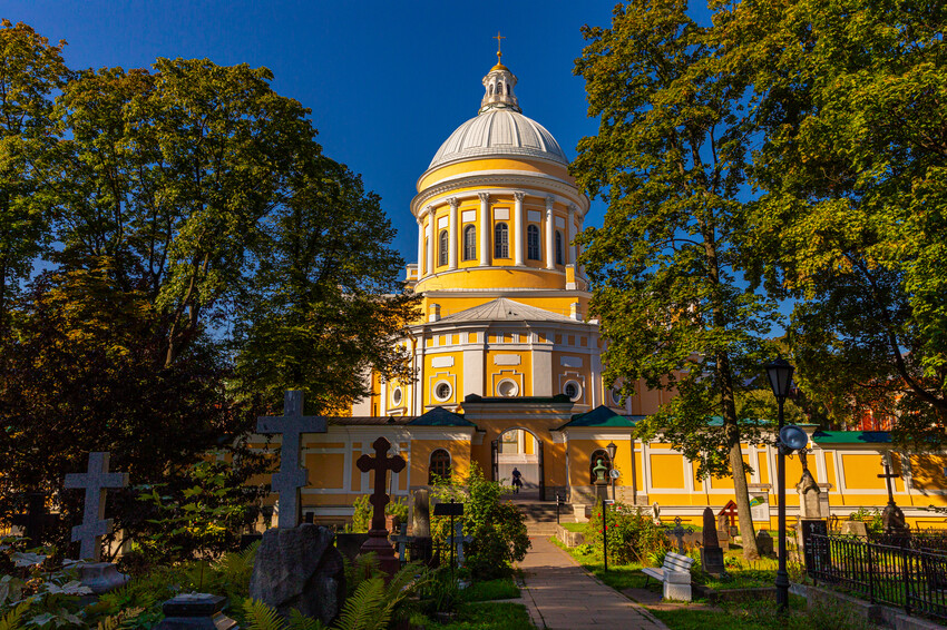 Александра-Невская-Лавра