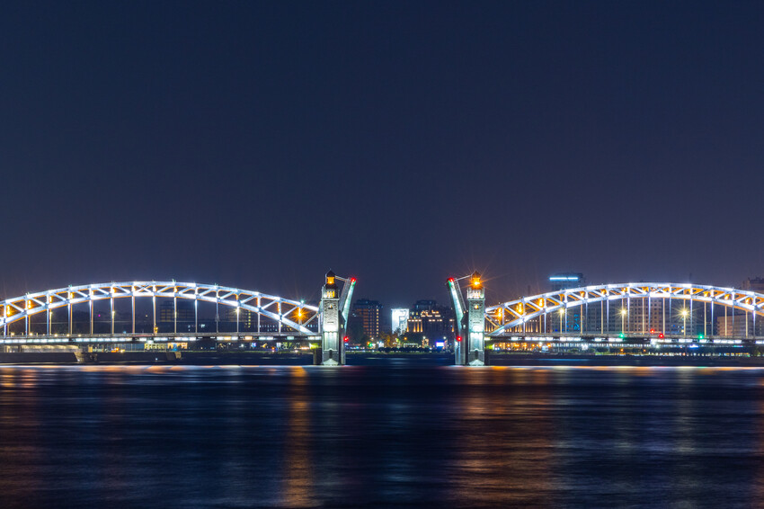 Большеохтинский мост