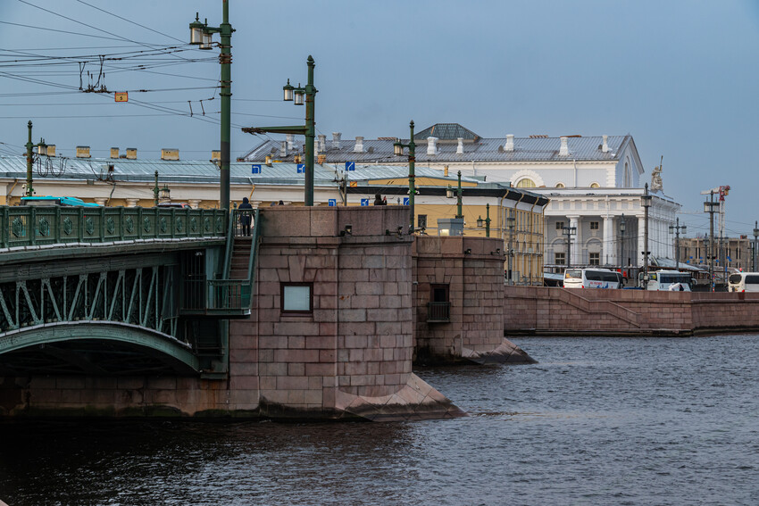 Дворцовый мост
