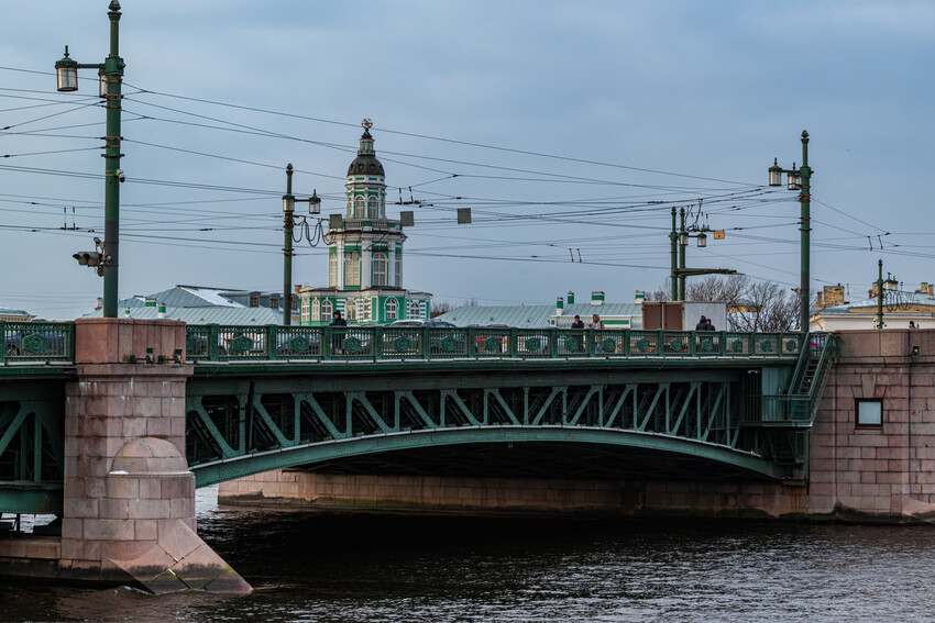 Дворцовый мост