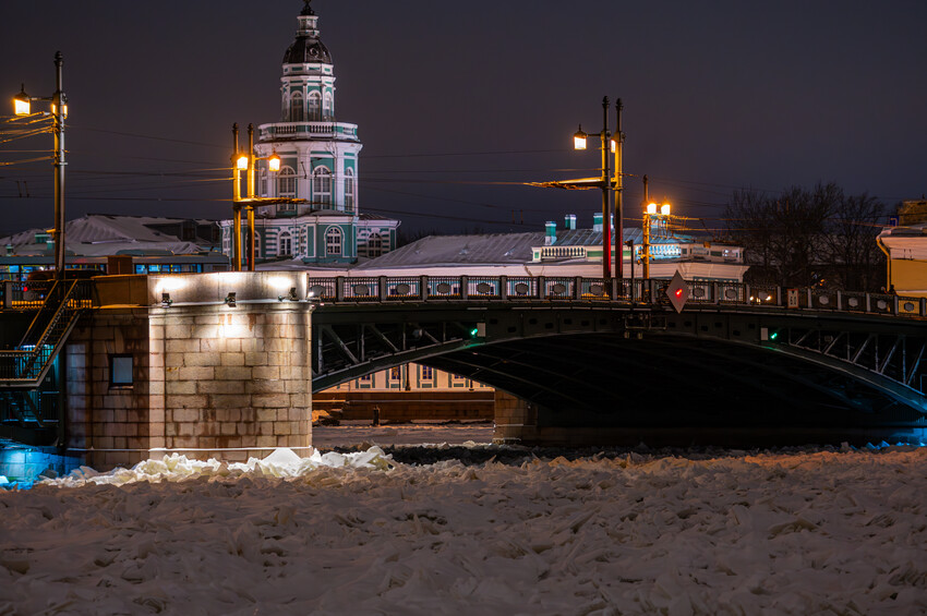 Дворцовый мост