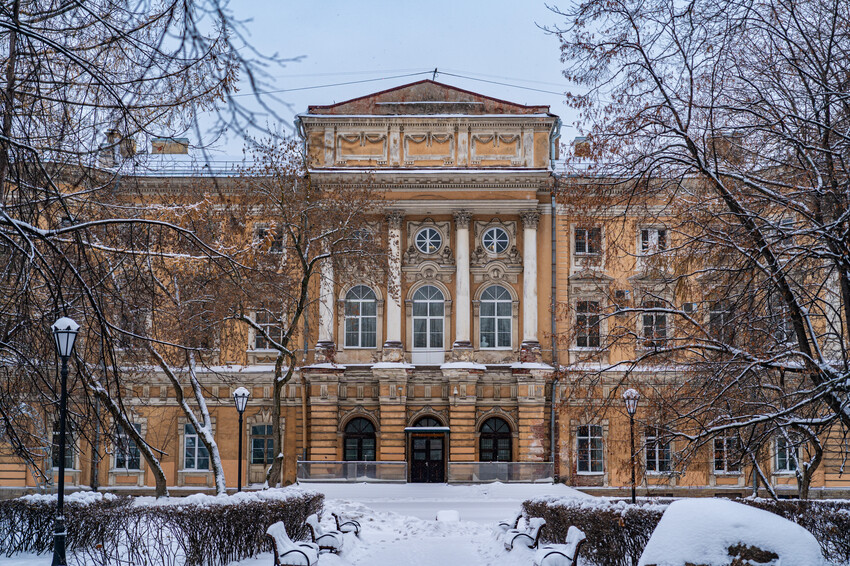 Дворец Разумовского