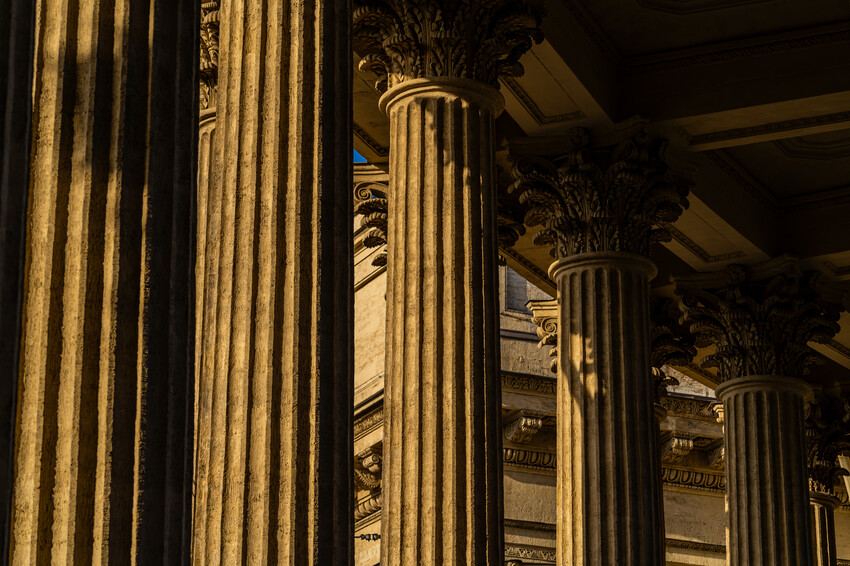 Казанский собор, колонны