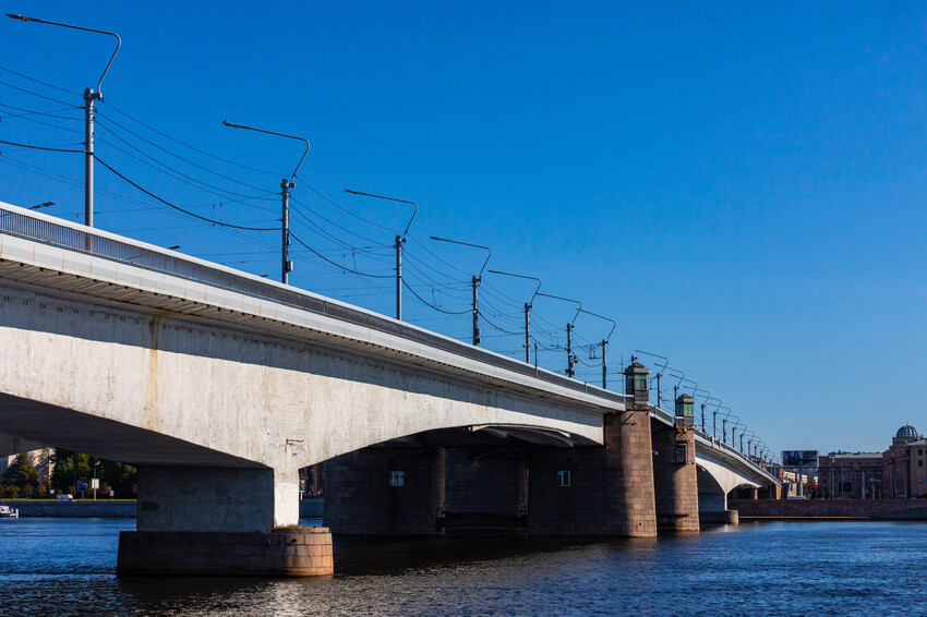 Мост Александра Невского