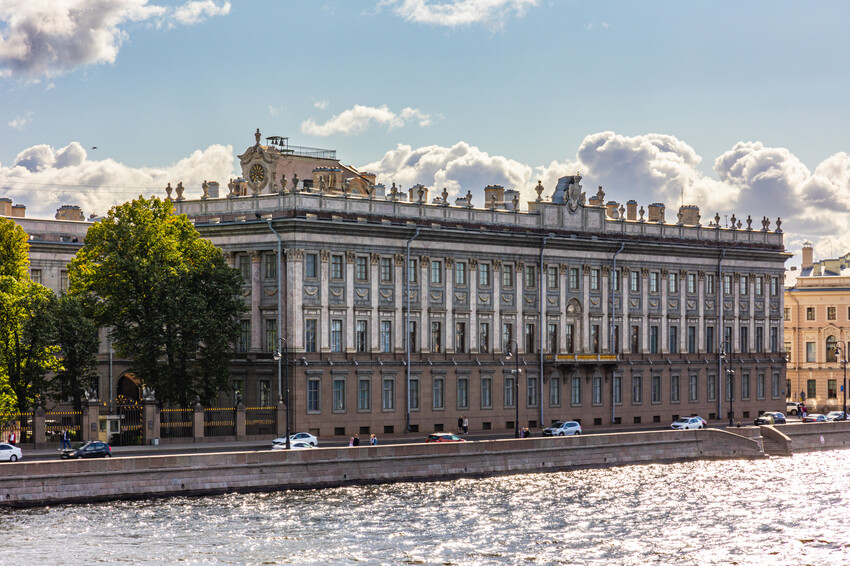 Мраморный дворец