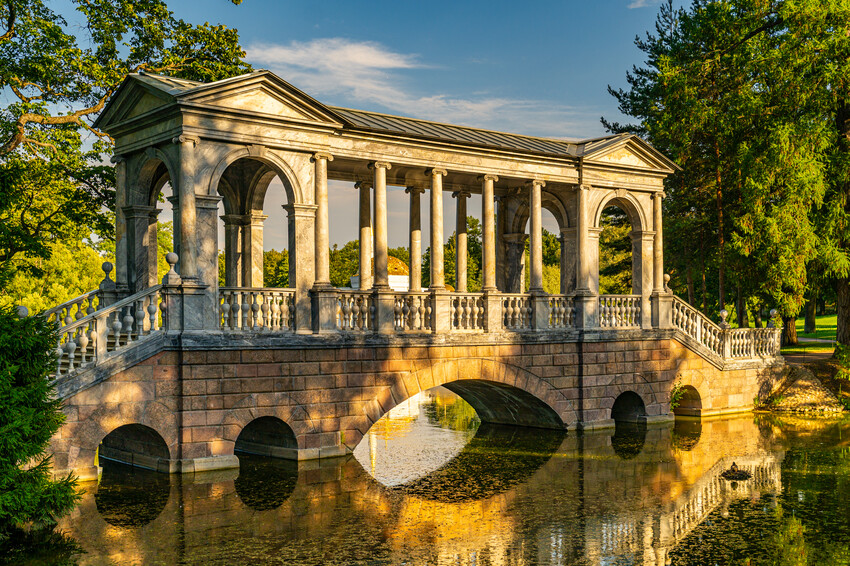 Мраморный мост в Екатерининском парке Царского Села 