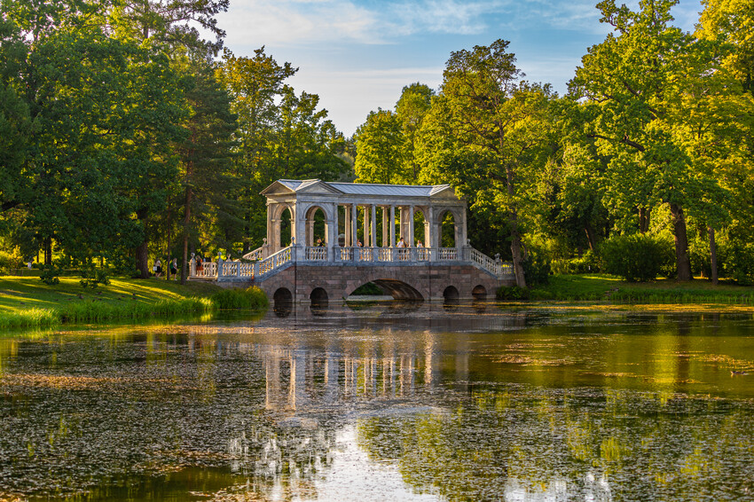 Мраморный мост в Екатерининском парке - общий вид