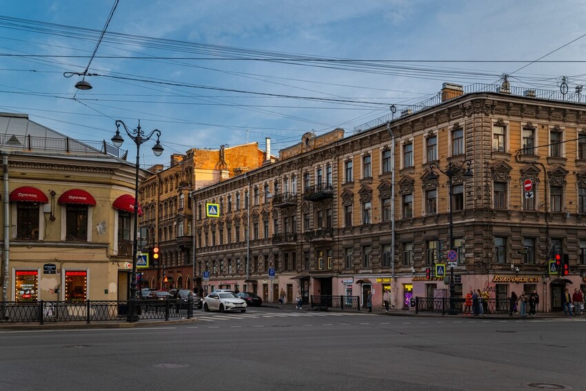 Перекресток Пять углов