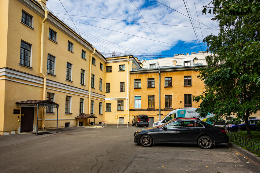 разночинный Петербург
