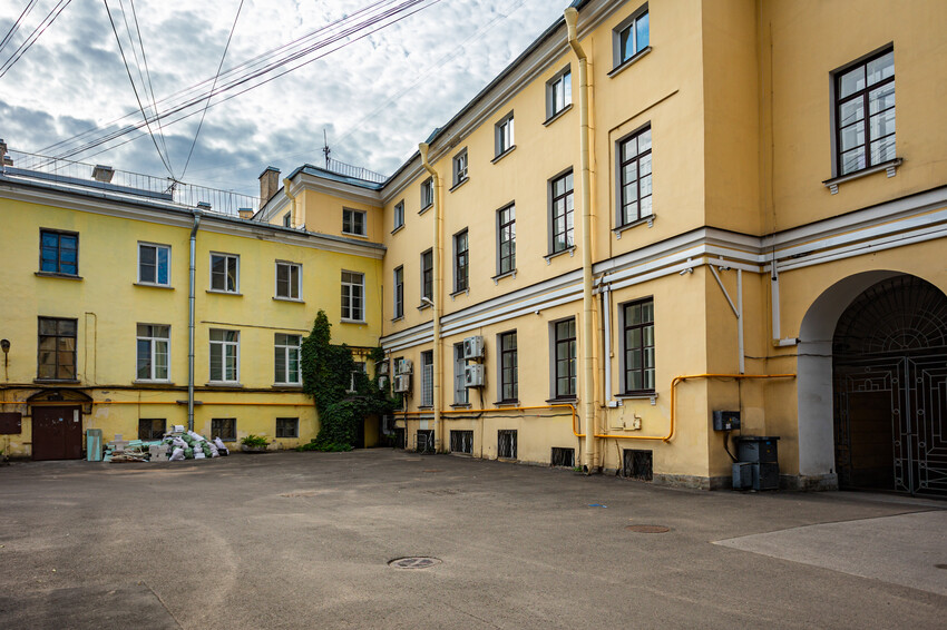 разночинный Петербург