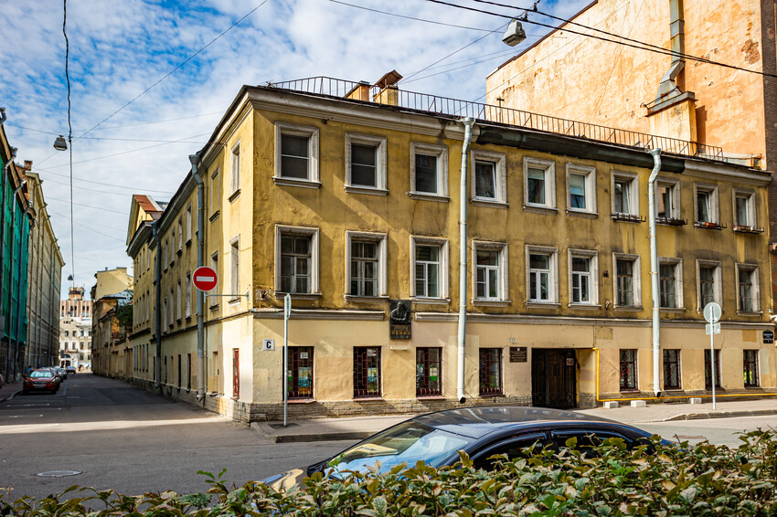 разночинный Петербург