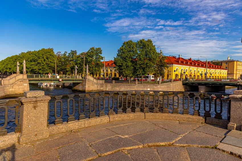 семимостье