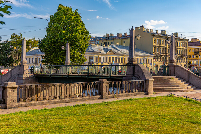семимостье