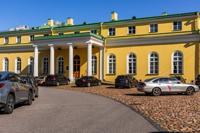 Таврический дворец Санкт-Петербурга